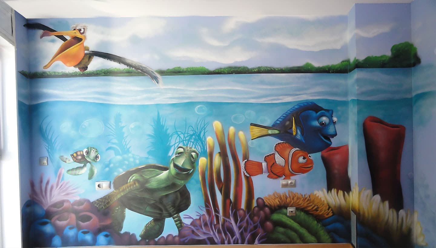 Mural de Buscando a Nemo en una habitación infantil